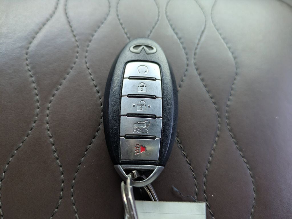 2015 INFINITI QX80 Limited