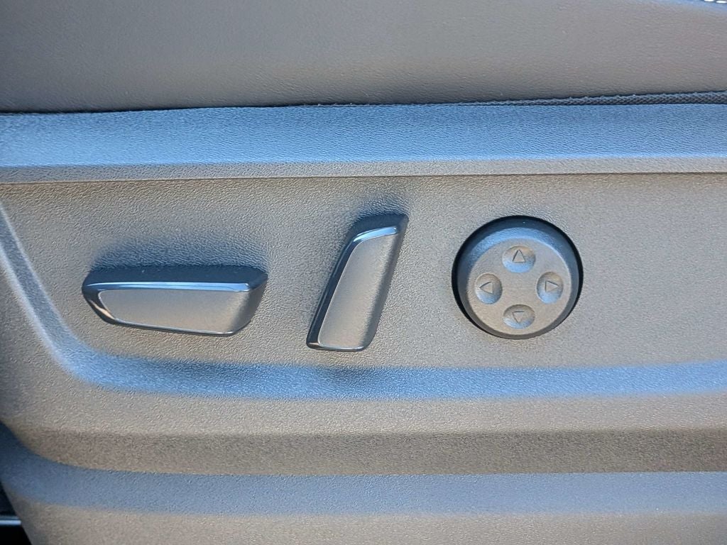 2027 INFINITI QX80 Luxe 2WD