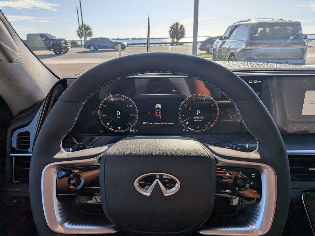 2027 INFINITI QX80 Luxe 2WD