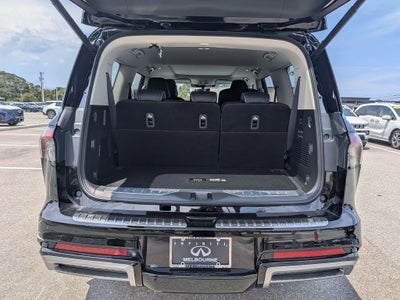 2027 INFINITI QX80 Luxe 2WD