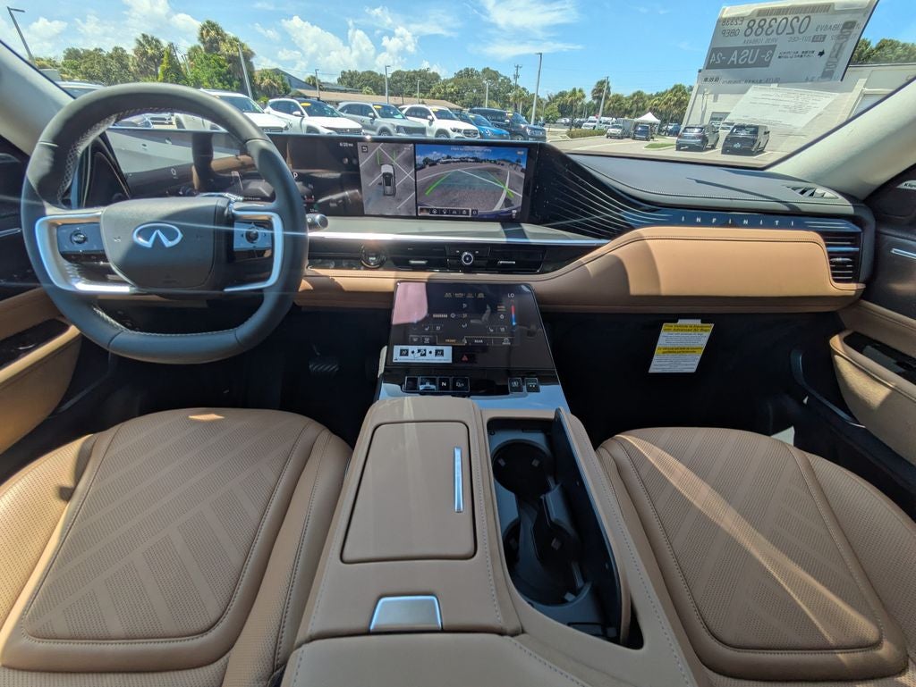 2027 INFINITI QX80 Luxe 2WD
