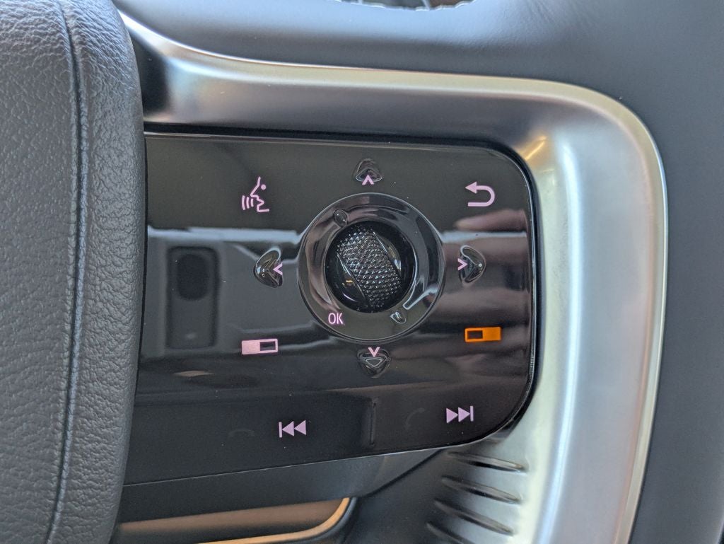2027 INFINITI QX80 Luxe 2WD