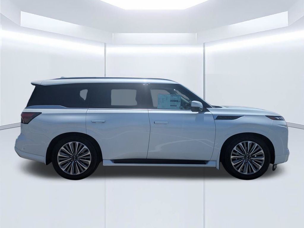 2027 INFINITI QX80 Luxe 2WD