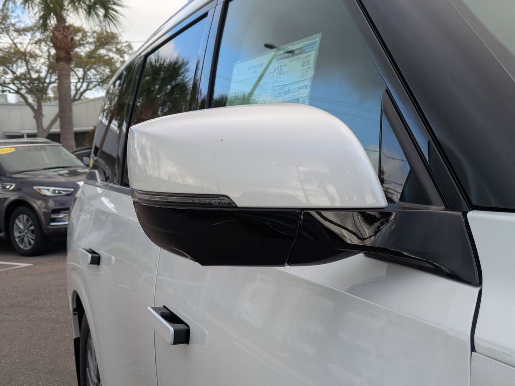 2026 INFINITI QX80 Luxe 2WD