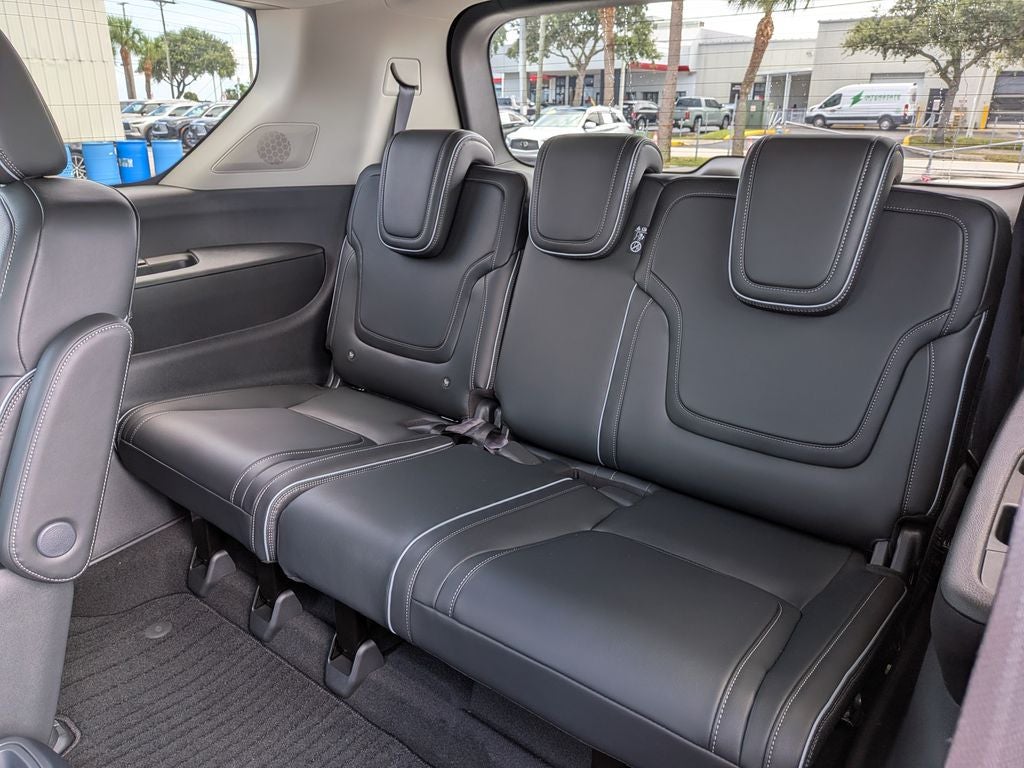 2027 INFINITI QX80 Luxe 2WD