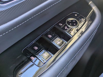 2025 INFINITI QX80 Luxe 4WD