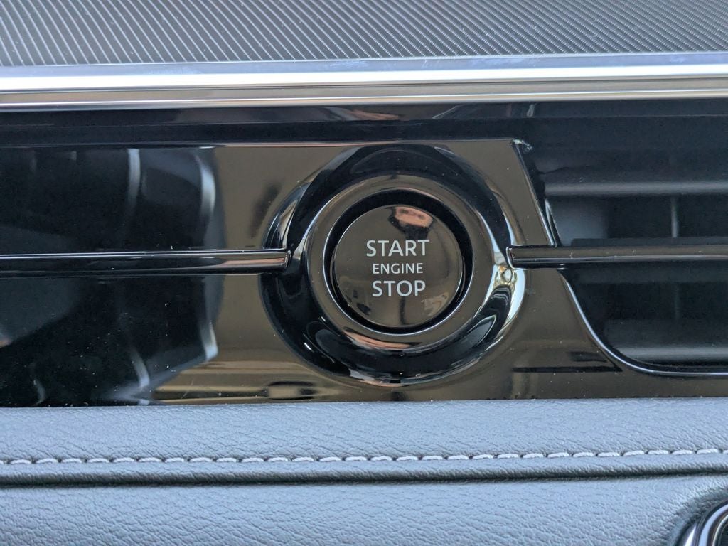 2025 INFINITI QX80 Luxe 4WD