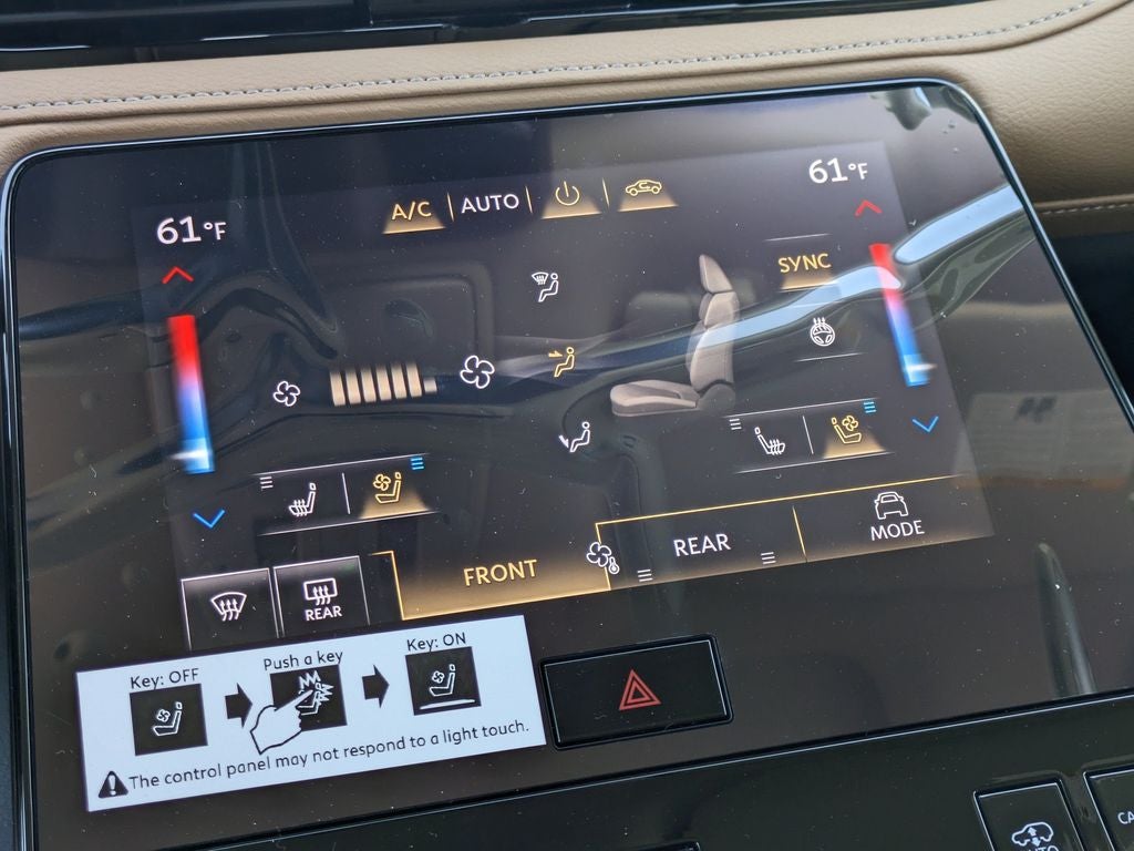 2027 INFINITI QX80 Luxe 4WD