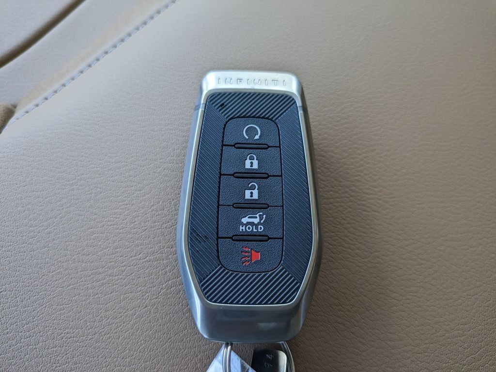 2027 INFINITI QX80 Luxe 4WD
