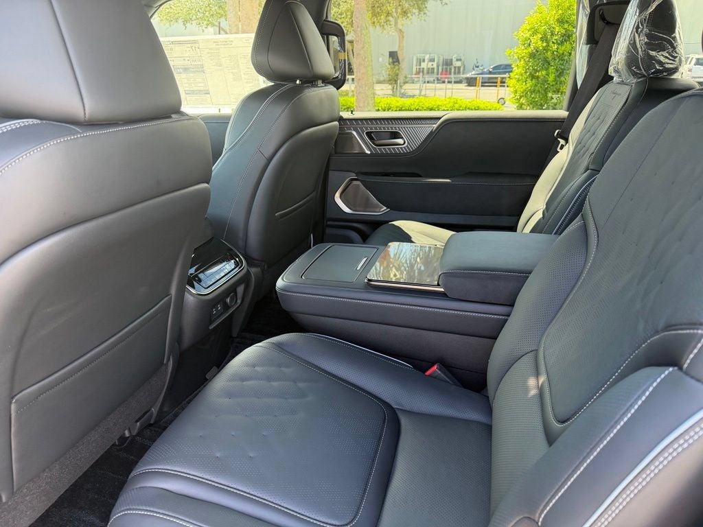 2027 INFINITI QX80 Autograph 4WD