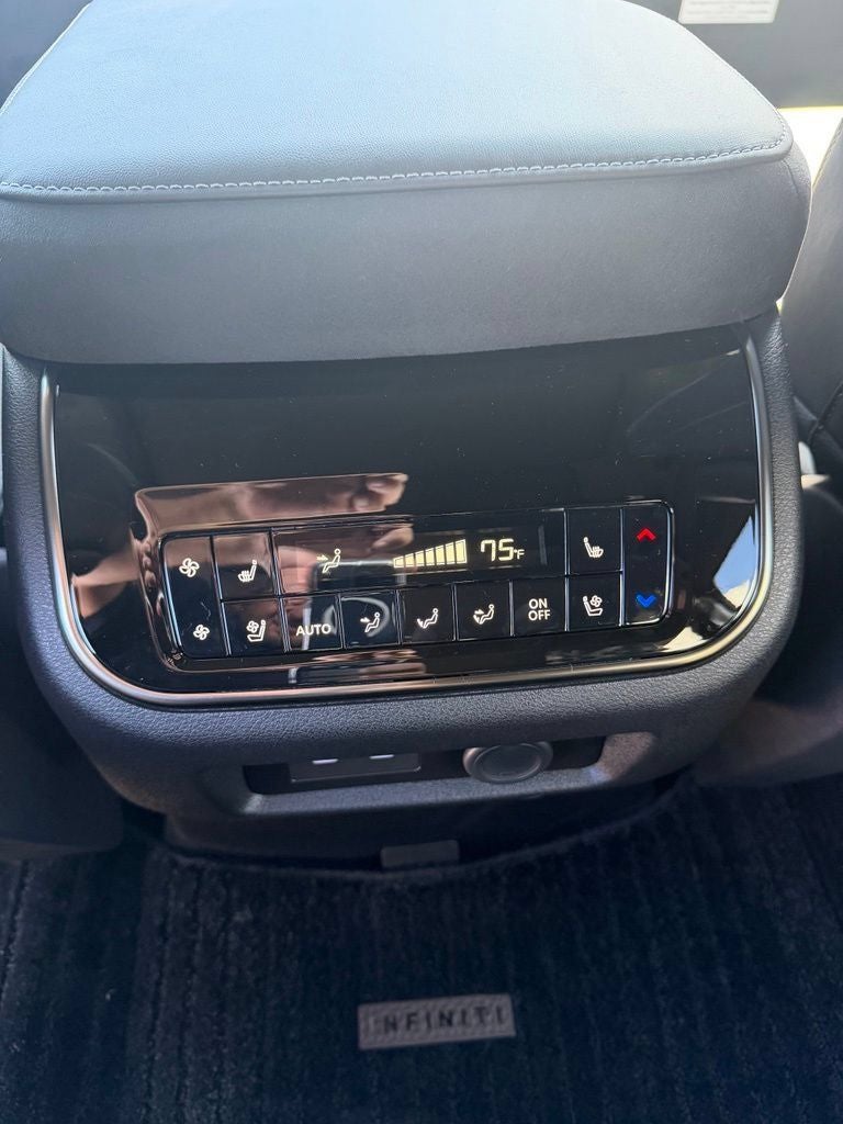 2027 INFINITI QX80 Autograph 4WD