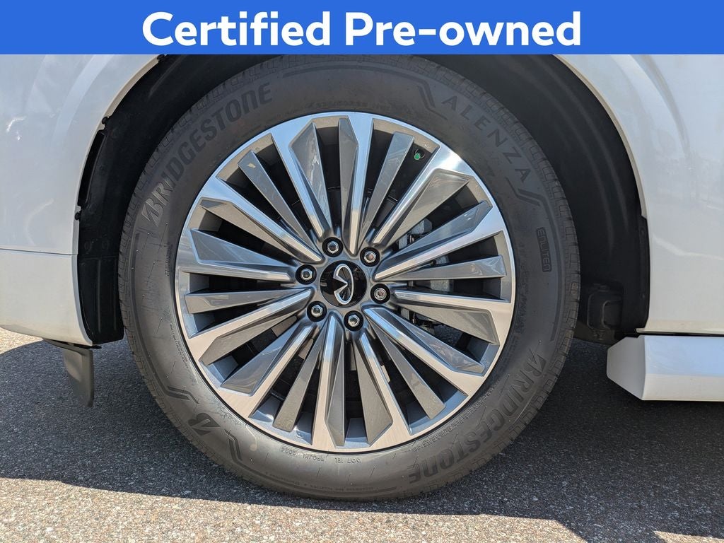 2025 INFINITI QX80 Sensory 4WD