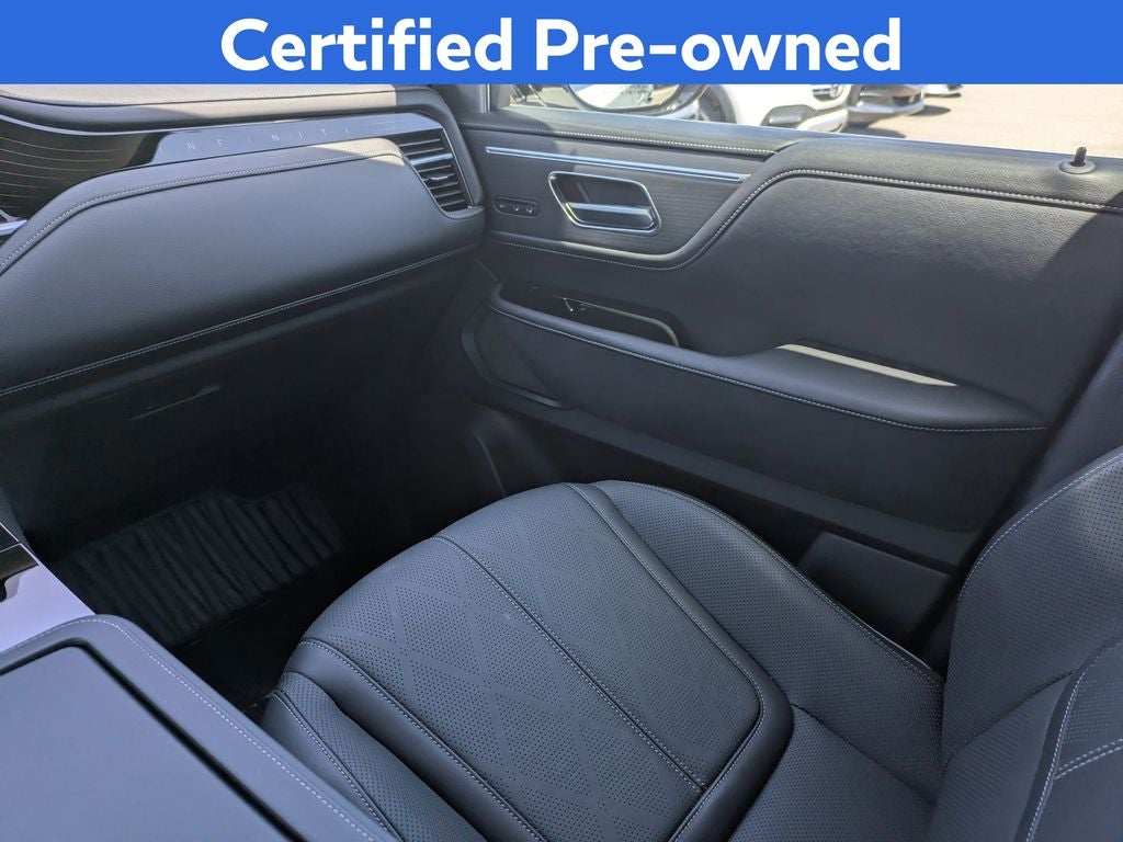 2025 INFINITI QX80 Sensory 4WD