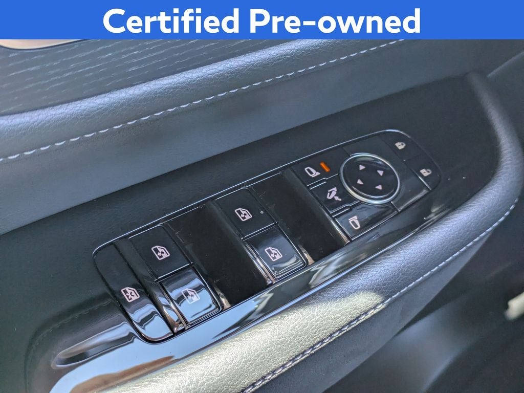 2025 INFINITI QX80 Sensory 4WD