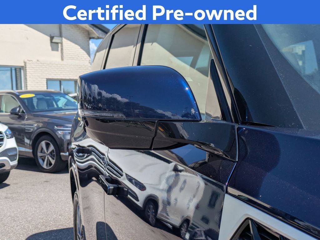 2025 INFINITI QX80 Sensory 4WD