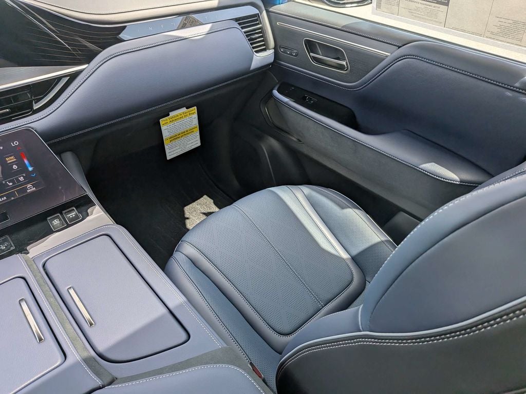 2027 INFINITI QX80 Sport 4WD