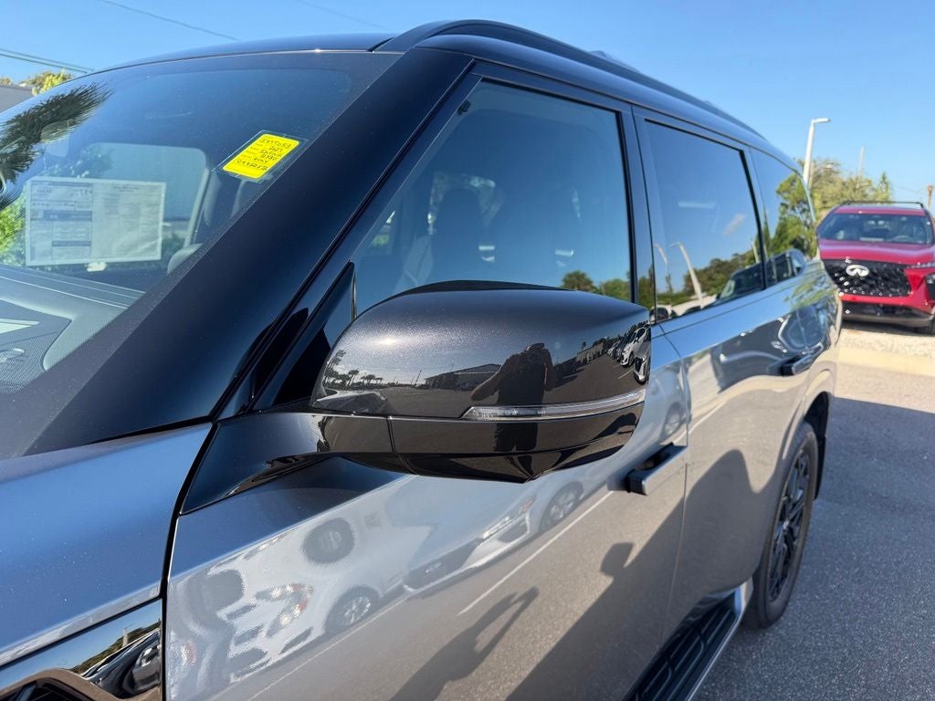 2027 INFINITI QX80 Sport 4WD