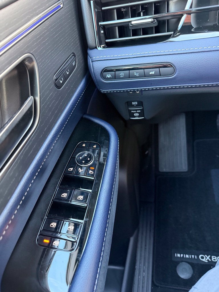 2027 INFINITI QX80 Sport 4WD