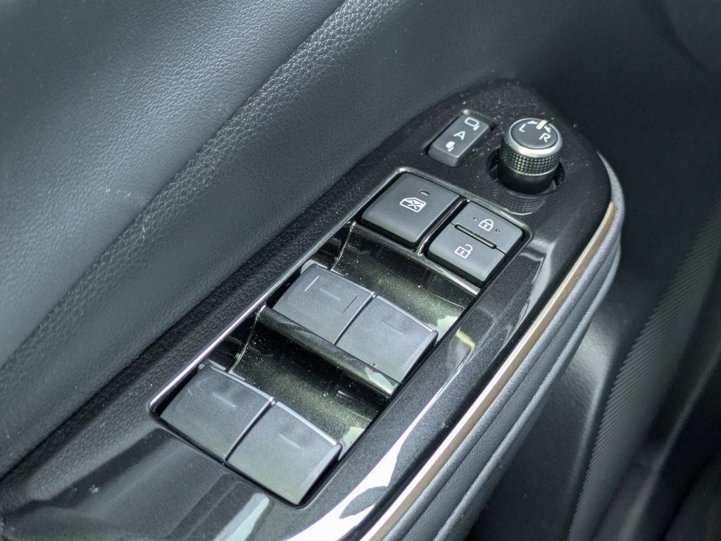 2026 Toyota Crown Platinum