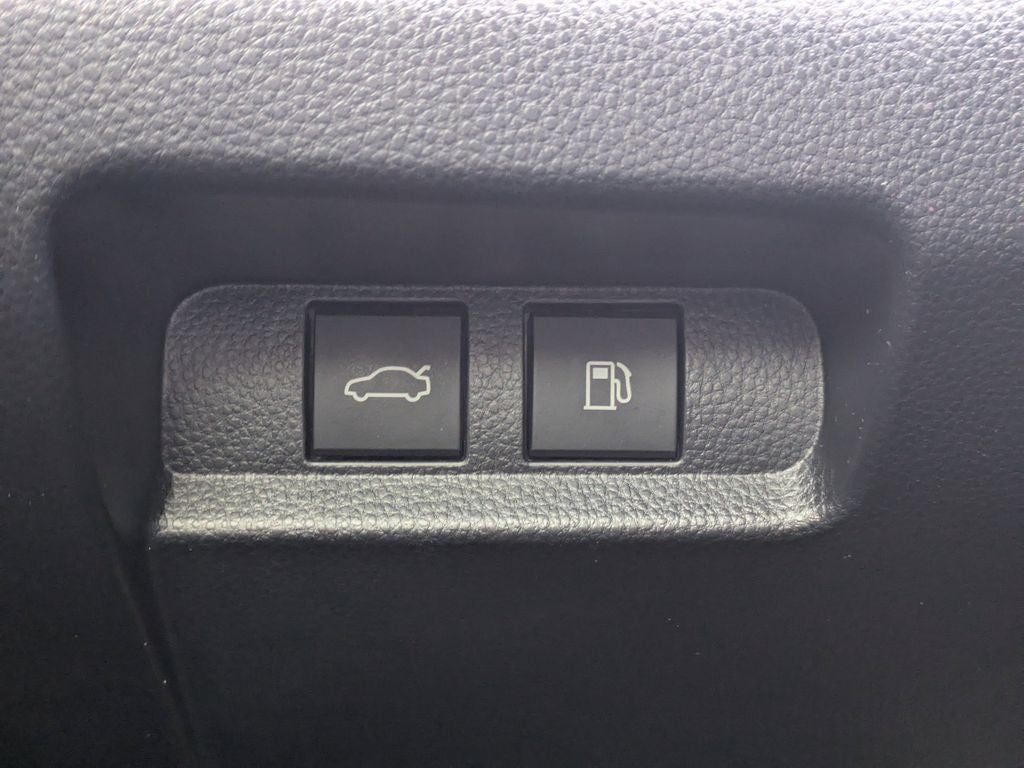 2026 Toyota Crown Platinum