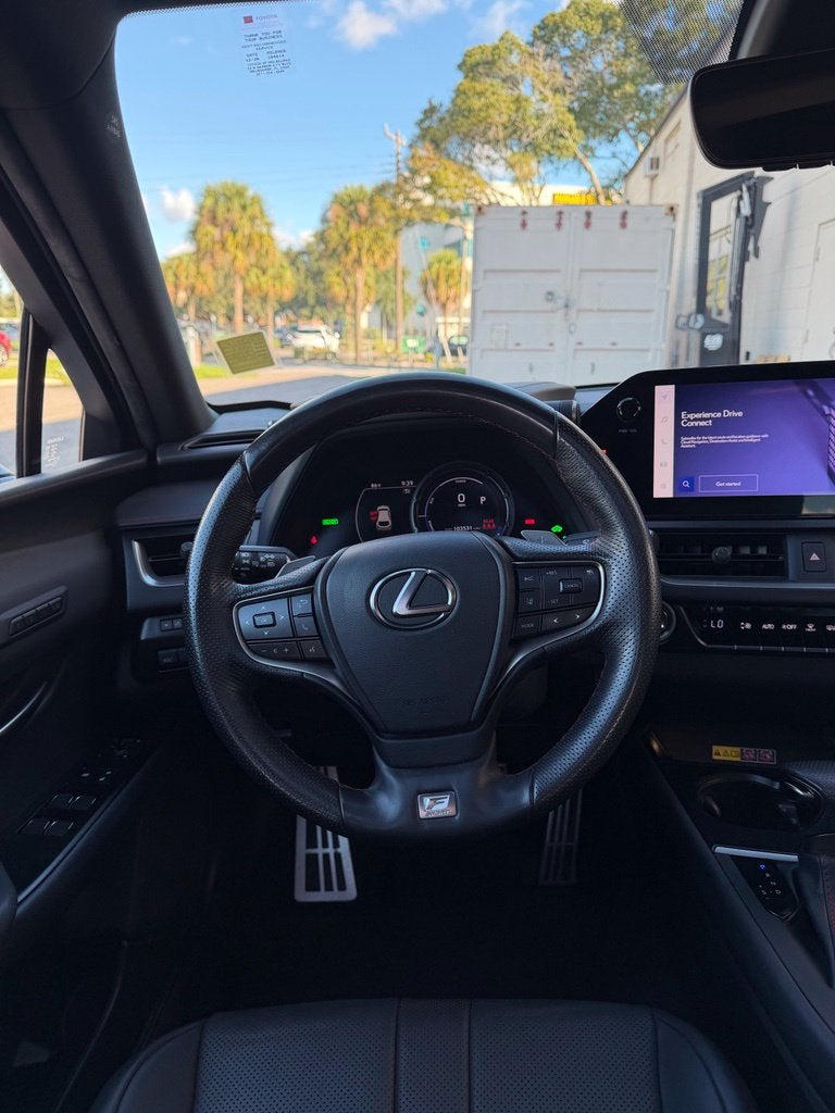 2023 Lexus UX 250h F SPORT Handling