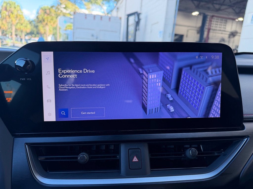 2023 Lexus UX 250h F SPORT Handling