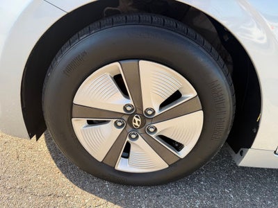 2018 Hyundai Ioniq Hybrid Blue