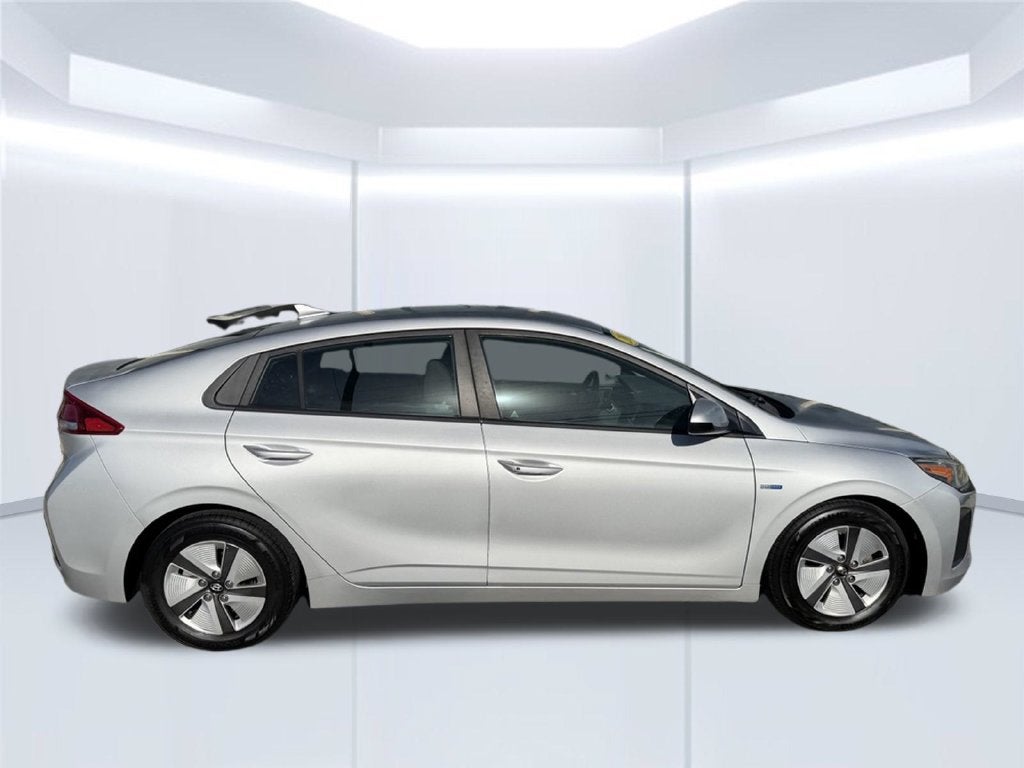 2018 Hyundai Ioniq Hybrid Blue