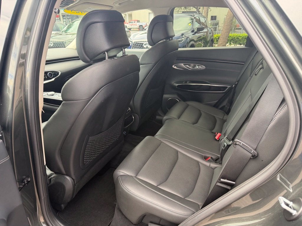 2025 Genesis GV70 2.5T
