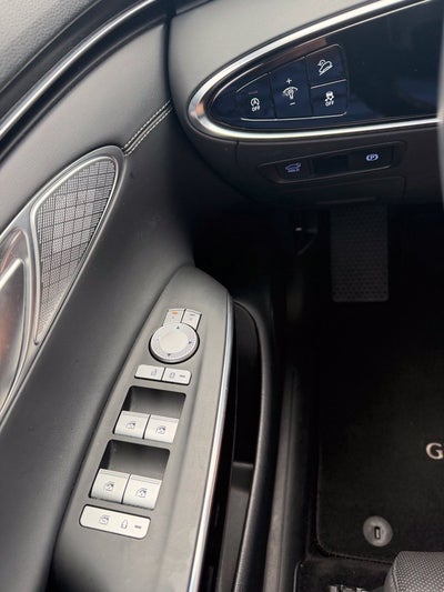 2025 Genesis GV70 2.5T