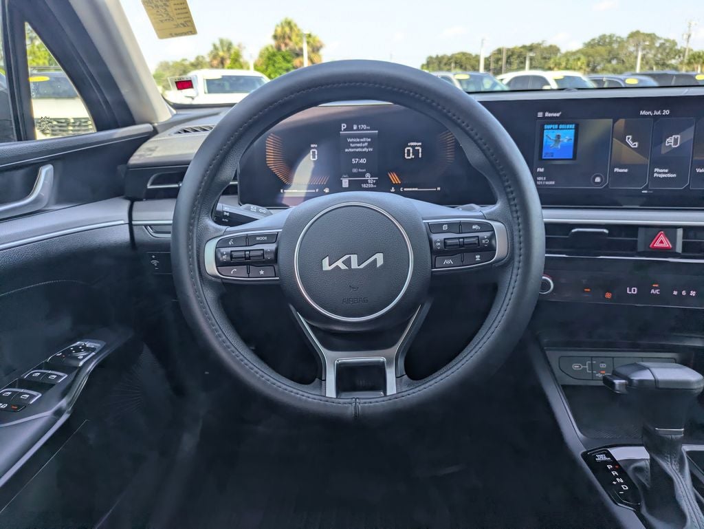 2025 Kia K5 LXS
