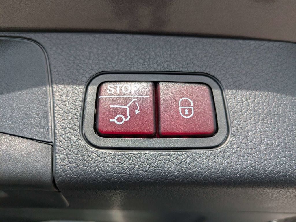 2025 Mercedes-Benz GLB GLB 250