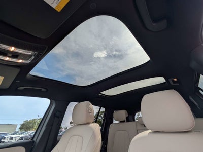 2025 Mercedes-Benz GLB GLB 250