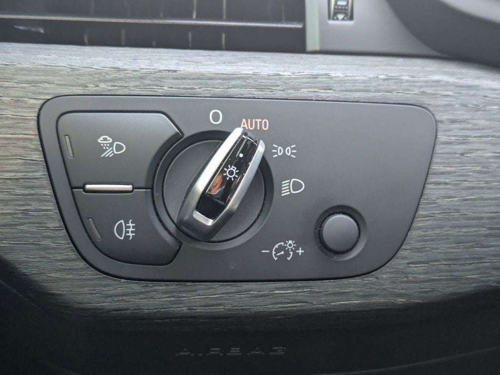 2017 Audi A4 2.0T Premium