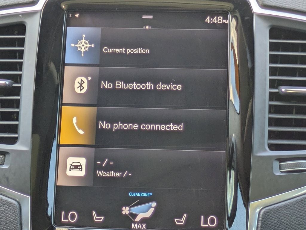 2022 Volvo XC90 T5 Momentum