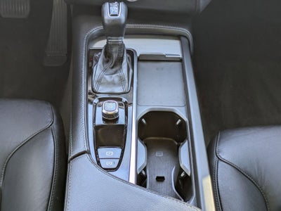 2022 Volvo XC90 T5 Momentum