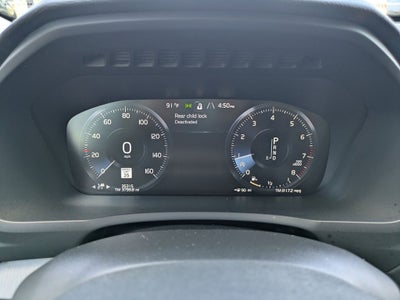 2022 Volvo XC90 T5 Momentum