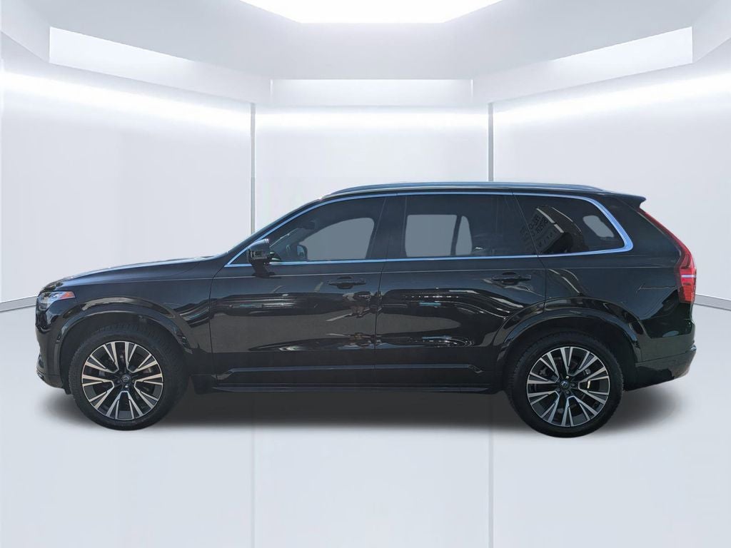 2022 Volvo XC90 T5 Momentum