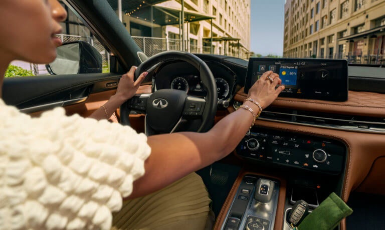 2024 INFINITI QX60 Interior Infotainment And Dash