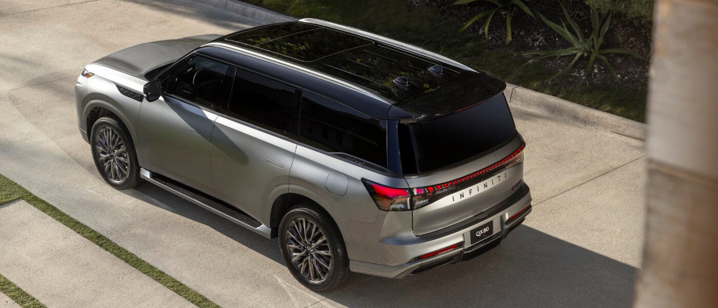 2025 INFINITI QX80 Exterior In Driveway
